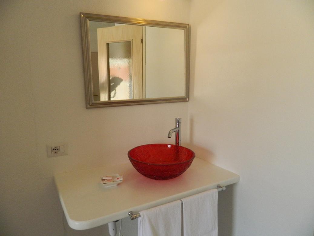 Chez Coco' Hotel Ла Мадалена Екстериор снимка